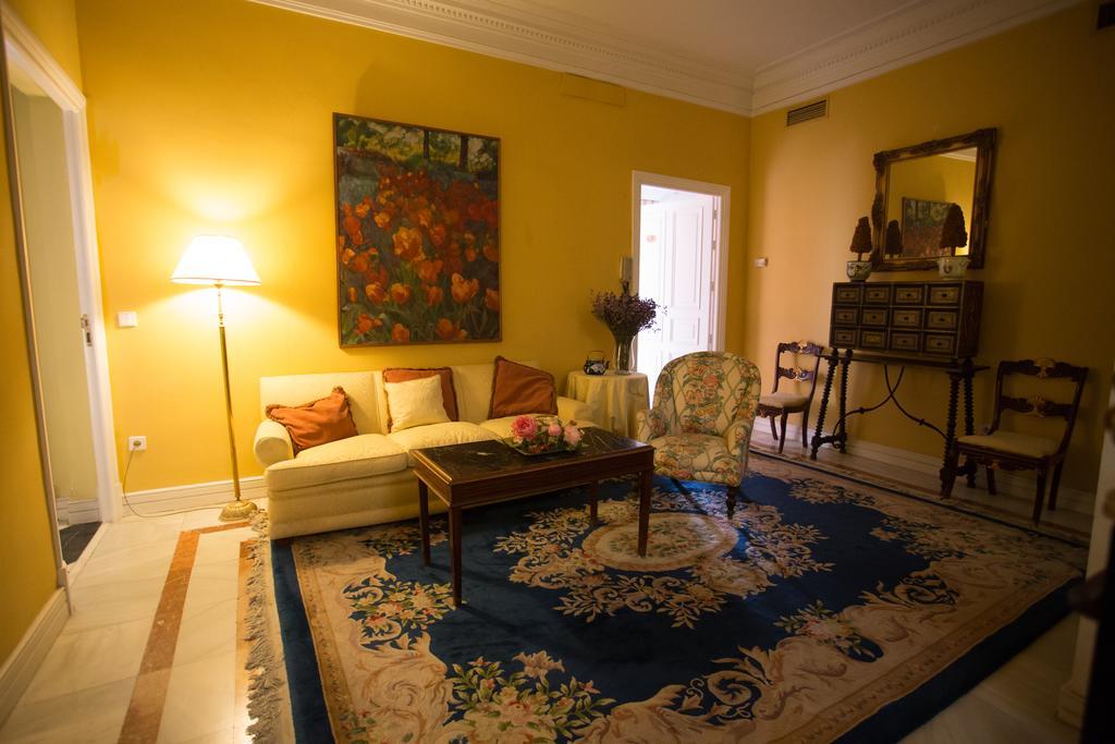 Villa De La Palmera เซบีญา ภายนอก รูปภาพ