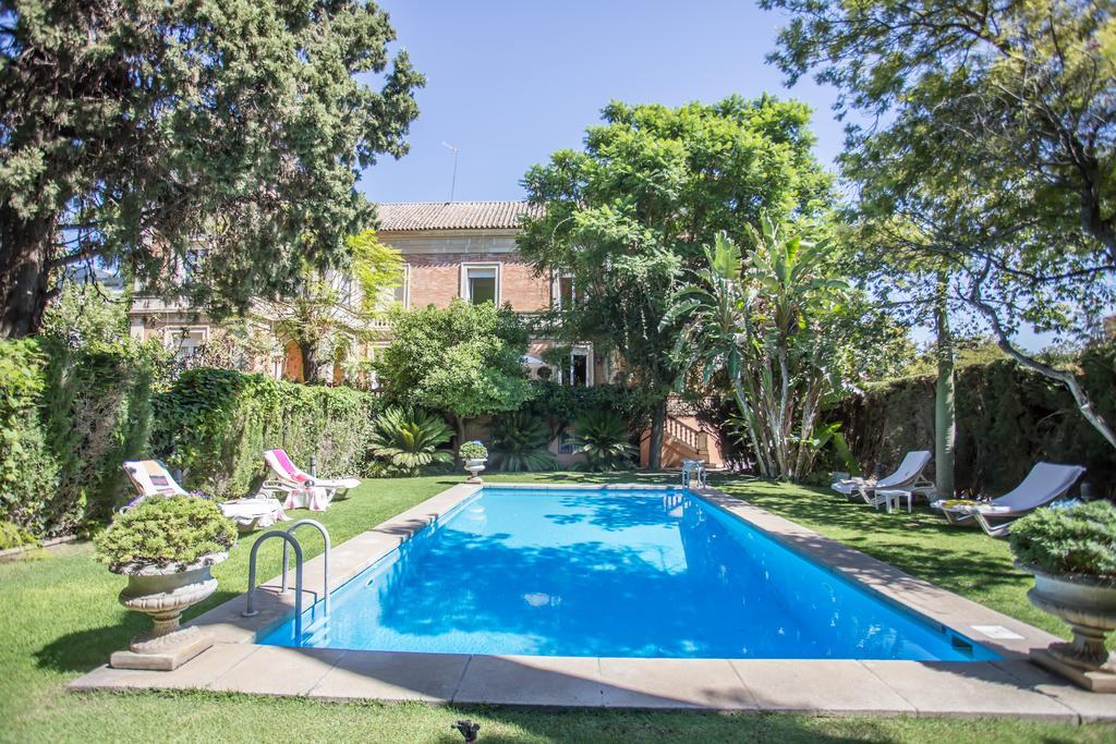 Villa De La Palmera เซบีญา ภายนอก รูปภาพ